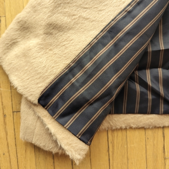 S-XS Japanese Faux-Fur Long Coat - Picture 2 of 3